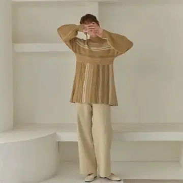 Eaphi 에피 strata design knit 베이지 완판템