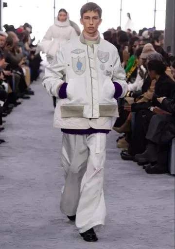 24aw Sacai x SPIEWAK Gonz 봄버 자켓 1