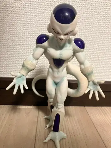 드래곤볼 MSP 프리저 피규어