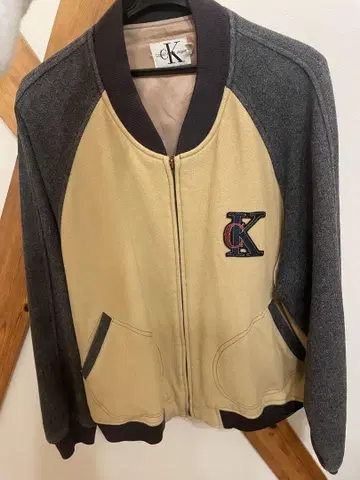 Calvin Klein 자켓