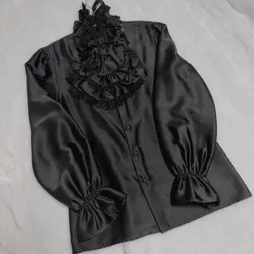 모와 메임 모와티에 장미 레이스 스트라이프 자보 포함 블라우스 블랙