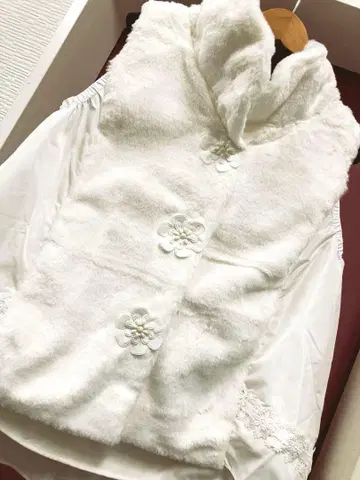 슈퍼 뷰티 꽃 모티브 비쥬 레이스가 귀여운 부드러운 보아 베스트