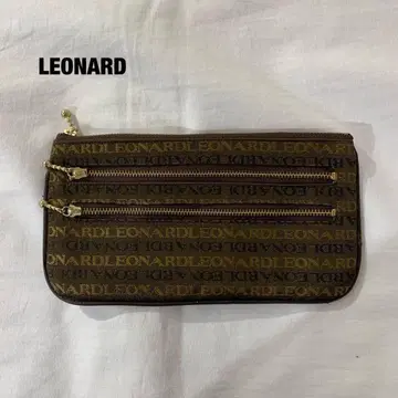 [ M1 ] LEONARD 레오나르 파우치