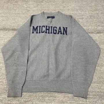 [구제 의류] Champion MICHIGAN 크루넥 트레이닝복 그레이