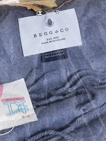 새상품급 캐시미어 100 Begg x Co 스톨 머플러