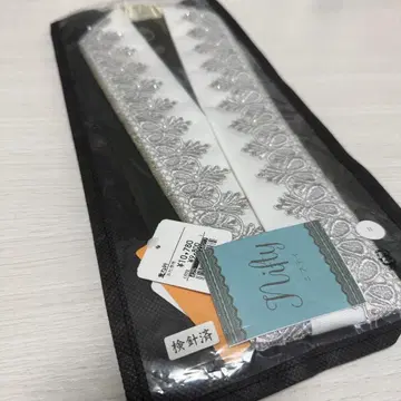 자수 장식 화이트 기모노 액세서리 탈부착 카라