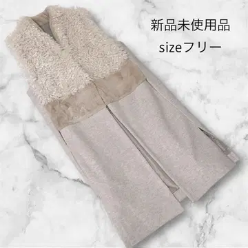 [ 새상품 ] 귀여운 복슬복슬 퍼 롱 베스트 푸들 퍼 프리 사이즈