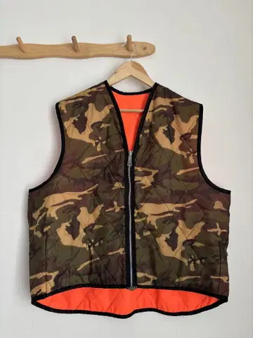 카모플라쥬 camo 퀼팅 베스트 안감 오렌지 밀리터리