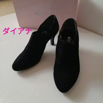 다이애나 블랙 스웨이드 지퍼 부티