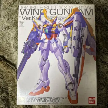 WING GUNDAM 'Ver.Ka' 1/100 스케일 키트 MG