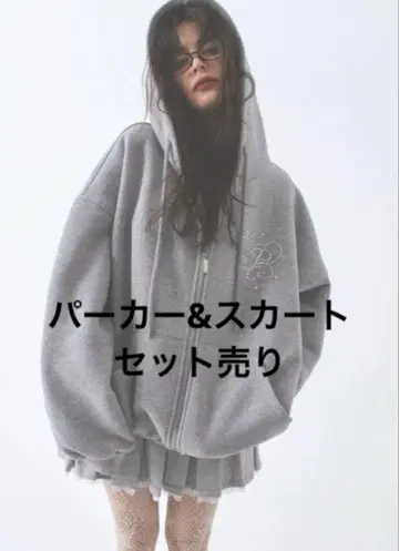PELLICULE 모티브 스톤 빅 후드티 스커트 세트