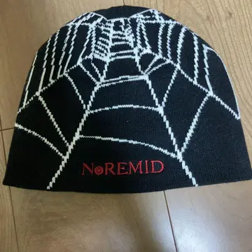 NoREMID 스파이더 웹 니트 모자