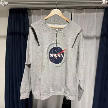 IRUSE 구매 NASA 데미지 가공 지퍼 리메이크 스웨트 셔츠