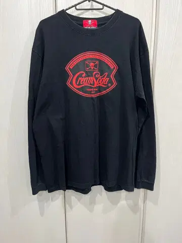 CREAM SODA 블랙 긴팔 티셔츠
