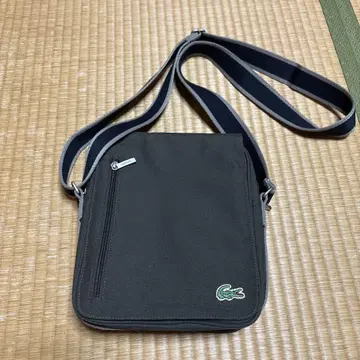 Lacoste 숄더백 다크 그레이