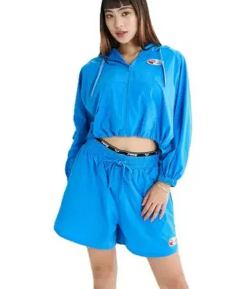 [ 새상품급 ] ROXY 스포츠 의류 블루 숏 기장 셋업