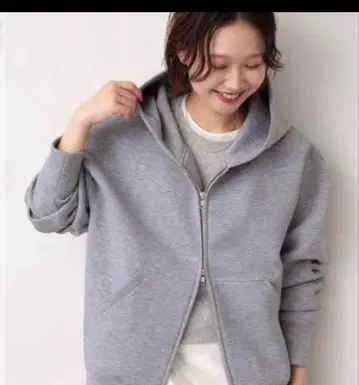 SLOBE IENA 볼륨 집업 후디