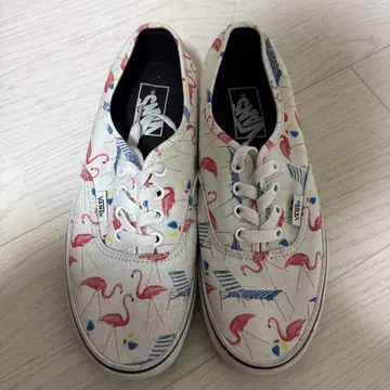 초레어 VANS 플라밍고 and 비치 체어 패턴
