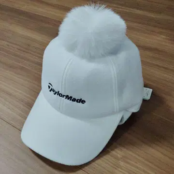 TaylorMade 화이트캡 퍼 달린 폼폼