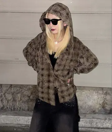 sedacle 세다클 큐빅 체크 셔츠 후드티 브라운