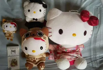 키티 봉제 인형 4개 + 덤 유카타 아일루 인형옷 x 2종 할로윈