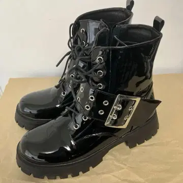 고딕 펑크 에나멜 숏부츠 버클 컴뱃부츠 24.5cm