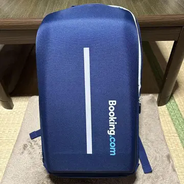 Booking.com 비즈니스 백 네이비