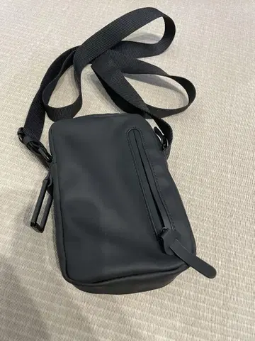 ZARA 블랙 숄더백