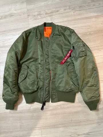 MA-1 플라이트 자켓