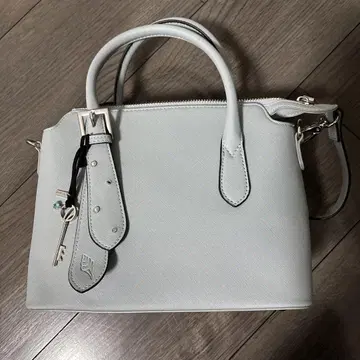 사에키 에이 모델 2way 핸드백