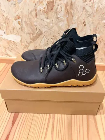 비보 베어풋 마그나 가죽 FG 42