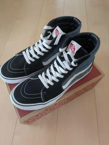 [ 오늘 한정 가격! ] Vans Sk8-Hi 블랙/블루