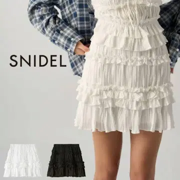 SNIDEL 바리에프릴 스카쇼팬 화이트