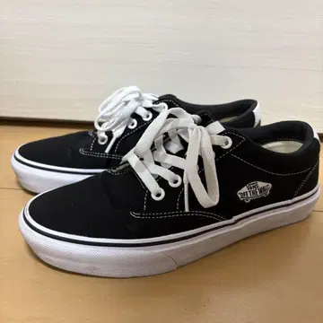 [ VANS ] 블랙 스니커즈