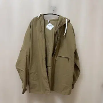 Necessary or Unnecessary 자켓 점퍼