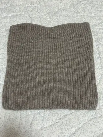 THE SHISHIKUI chub BEIGE 시시쿠이