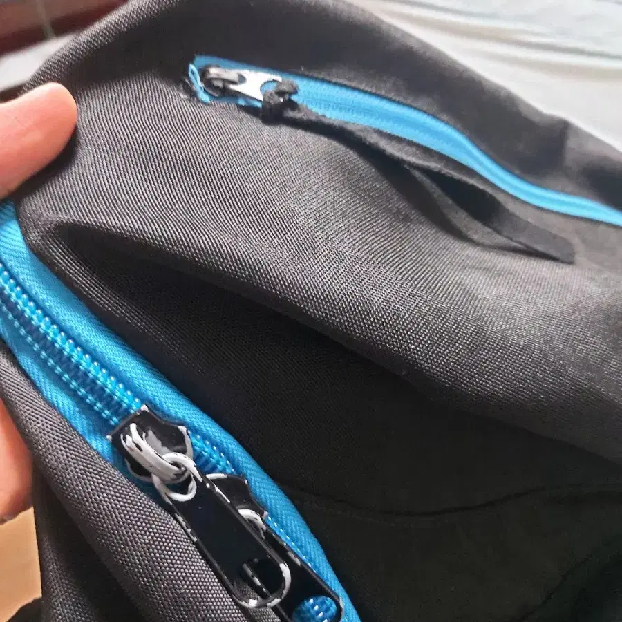 이스트팩 라프시몬스 백팩