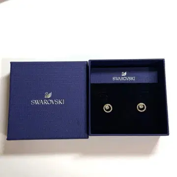 Swarovski 골드 스터드 귀걸이