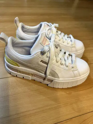 PUMA 스니커즈 23.5cm 화이트 계열 기타