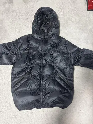 PALACE 다운 자켓 블랙 발라클라바