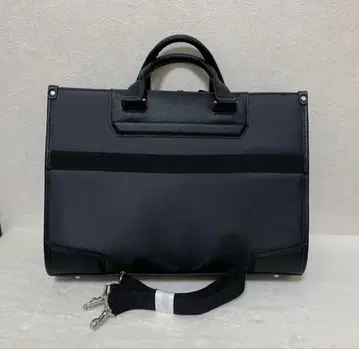 비즈니스 백