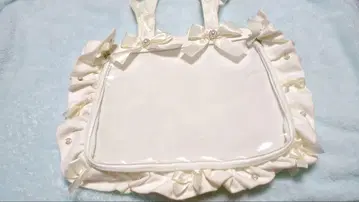 자카마트 프릴 토트 A4 화이트