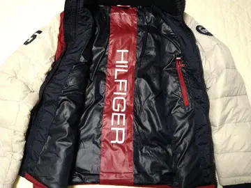TOMMYHILFIGER 후드 부착 빨흰 다운 자켓