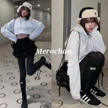 [ 새상품 ] 다리치 크롭 비쥬 후디 그레이 Darich