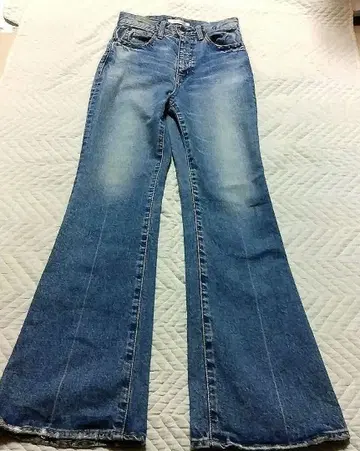 MOUSSY MVS FLARE 데님 25 부츠컷