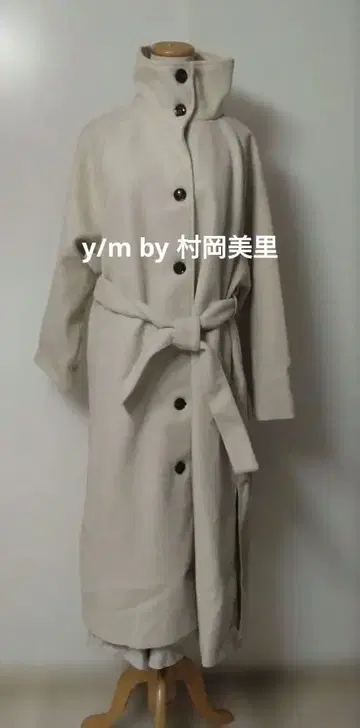 택 포함 y/m by 무라오카 미사토 스탠드 카라 코트 정가 13200엔