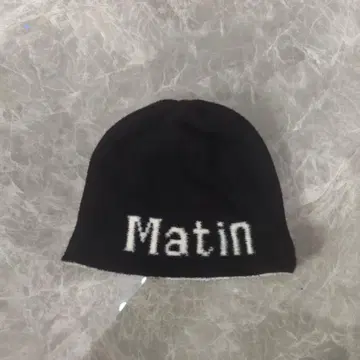 Matin Kim 비니 블랙 니트 모자