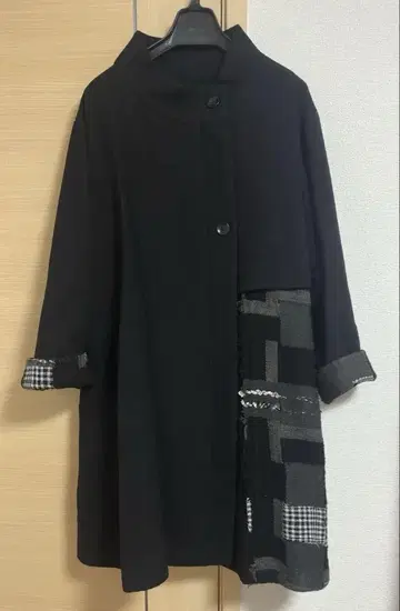 센소유니코 지우 울 블랙 롱 코트