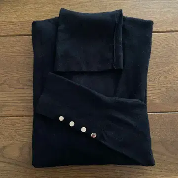 ZARA 자라 베이직 터틀 니트 블랙 L 사이즈