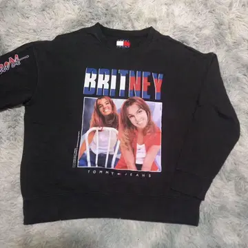 TOMMY JEANS 브리트니 스피어스 콜라보